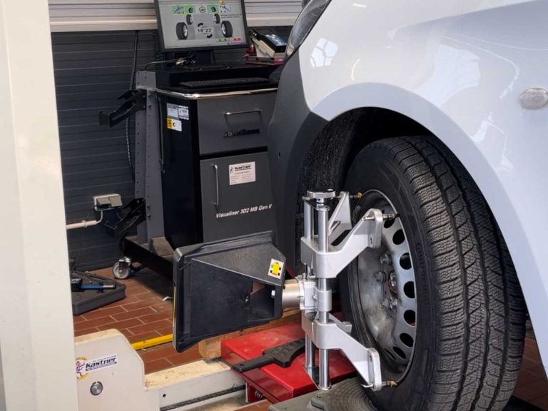 Der Ablauf einer Elektronischen Achsvermessung