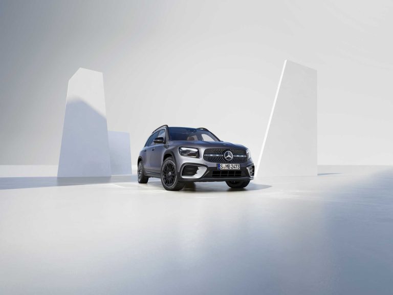 Der neue GLB Frontansicht in grau